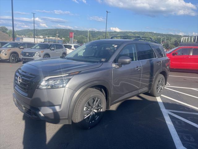 new 2024 Nissan Pathfinder car, priced at $42,052