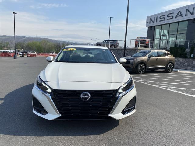 new 2025 Nissan Altima car, priced at $33,690
