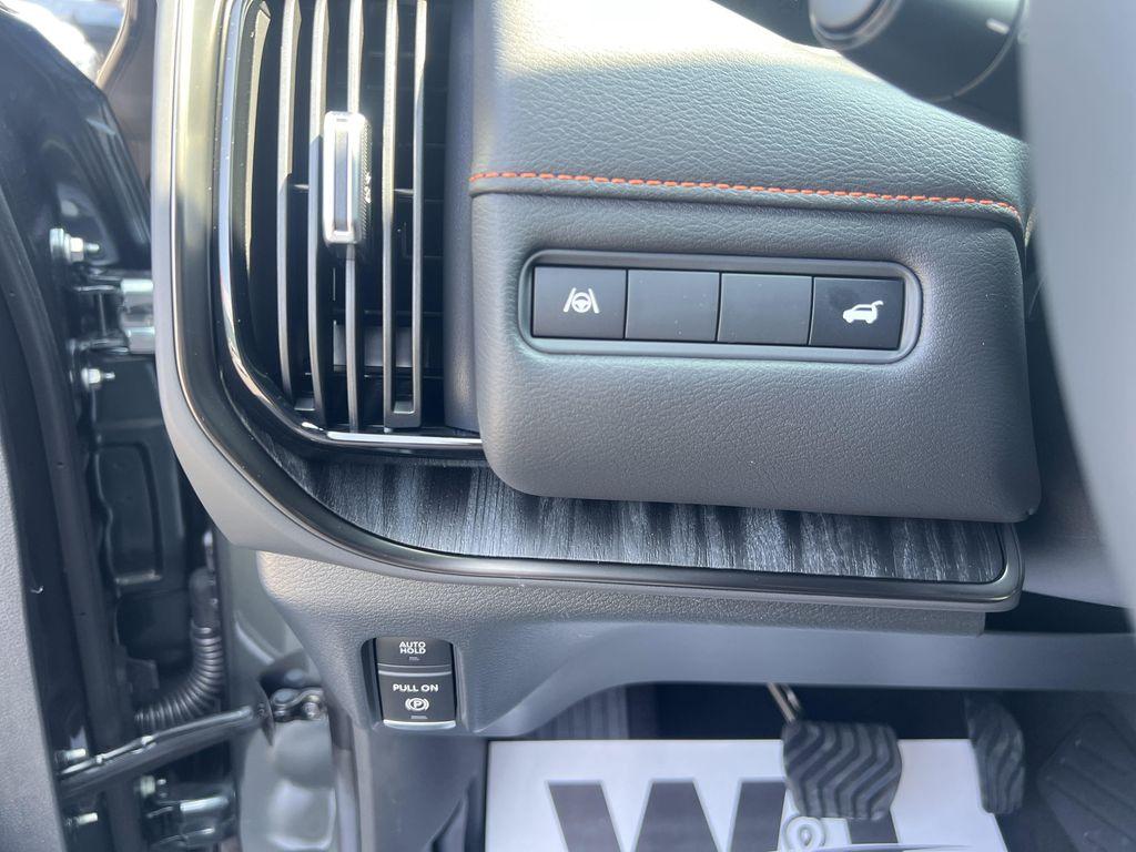 new 2025 Nissan Armada car, priced at $74,303