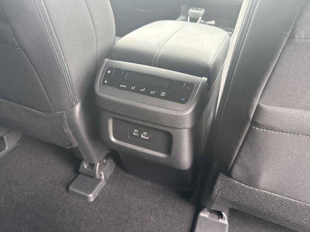 new 2025 Nissan Pathfinder car, priced at $41,617