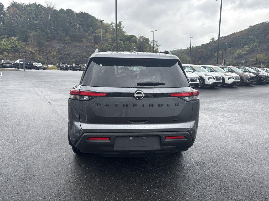 new 2025 Nissan Pathfinder car, priced at $41,617