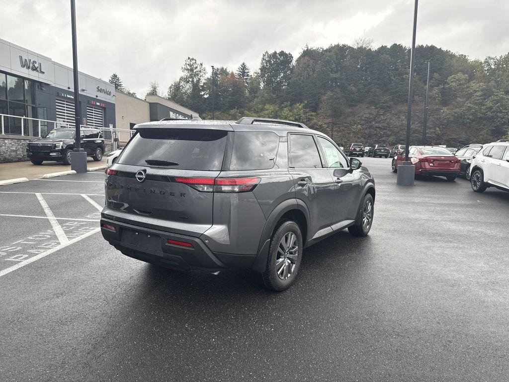 new 2025 Nissan Pathfinder car, priced at $41,617