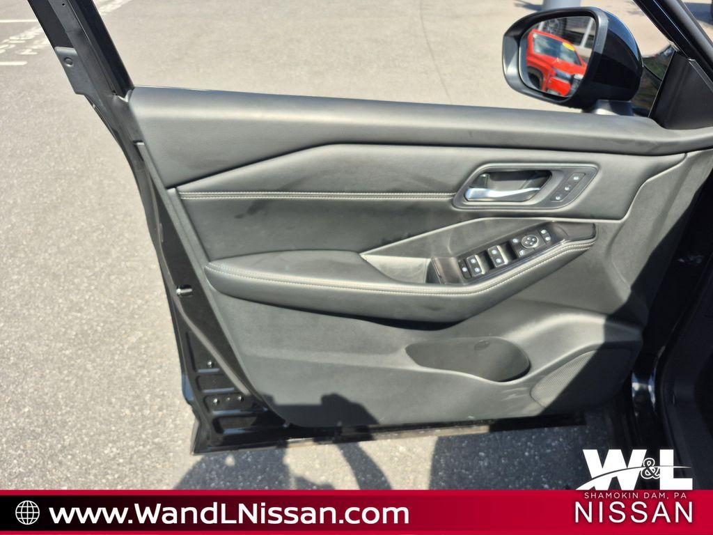 used 2024 Nissan Rogue car, priced at $38,103