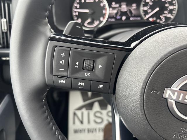 new 2025 Nissan Pathfinder car, priced at $44,210