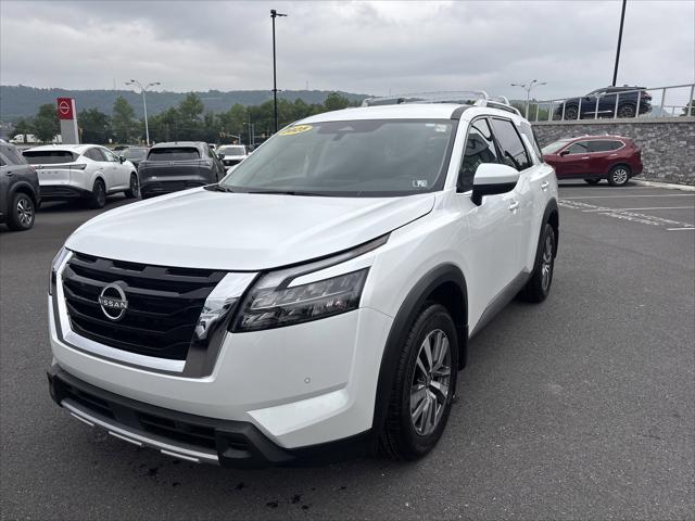 new 2025 Nissan Pathfinder car, priced at $44,210