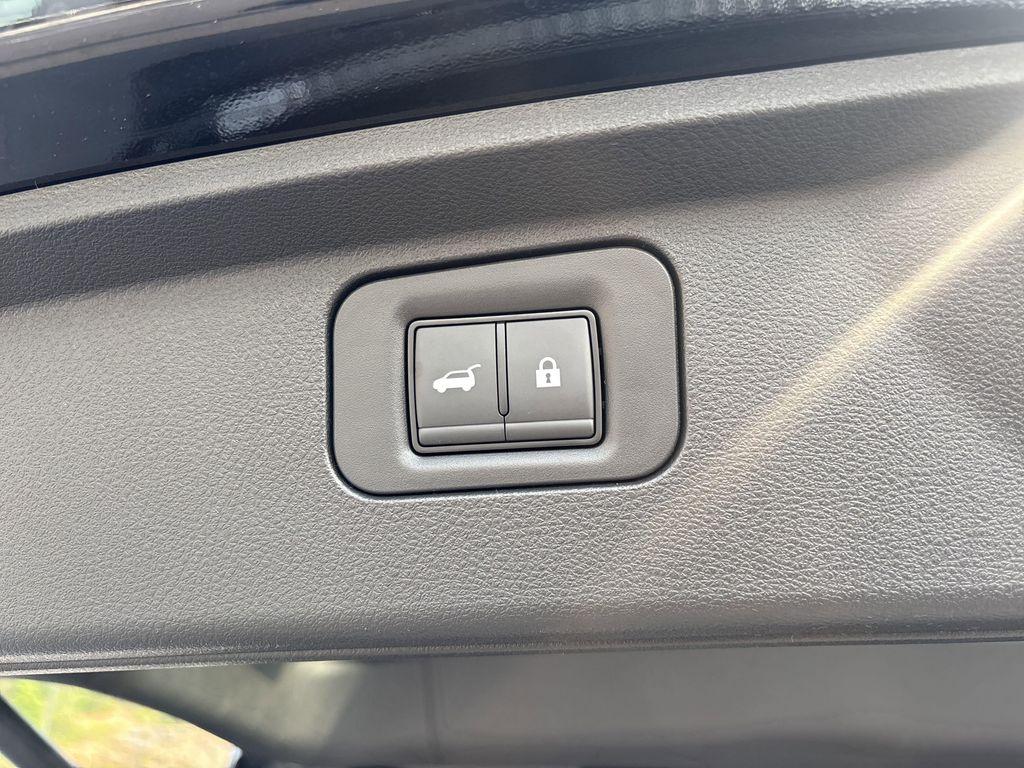 new 2025 Nissan Armada car, priced at $78,872