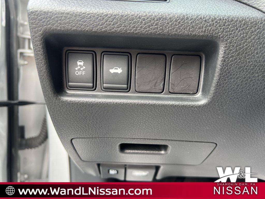 used 2015 Nissan Altima car