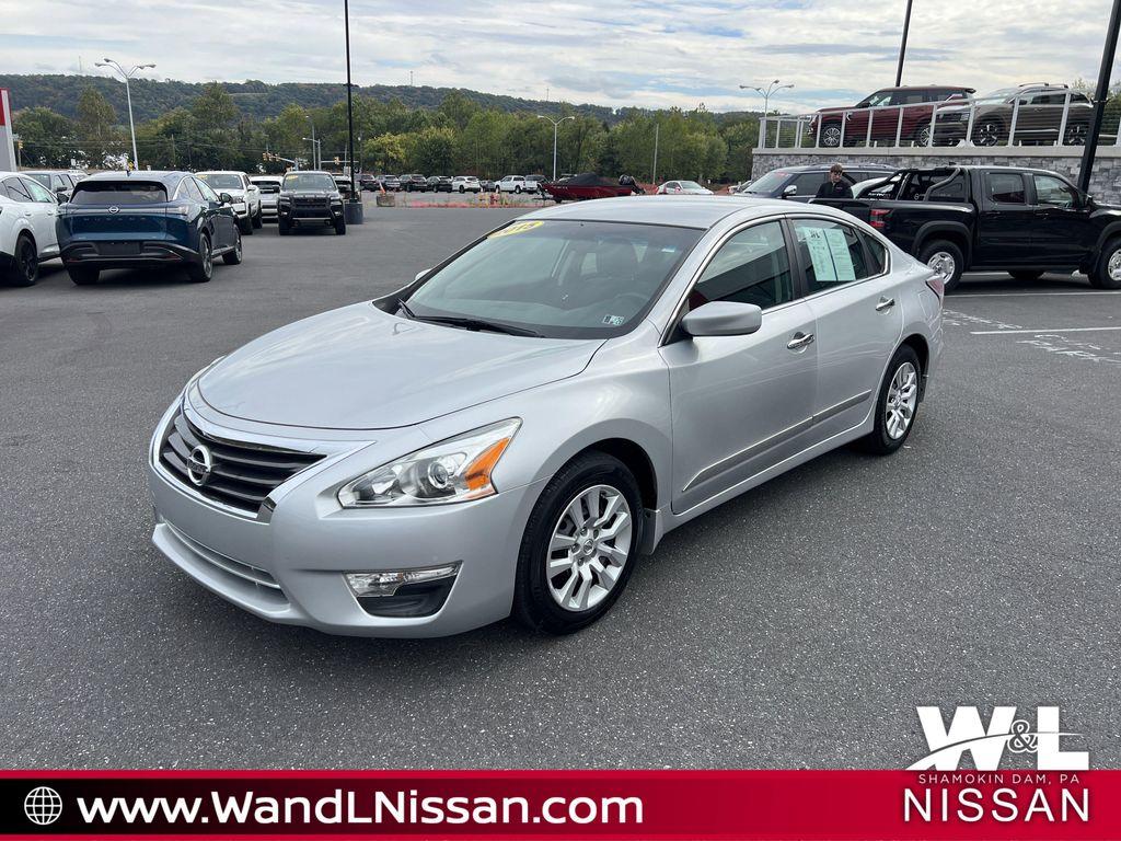 used 2015 Nissan Altima car