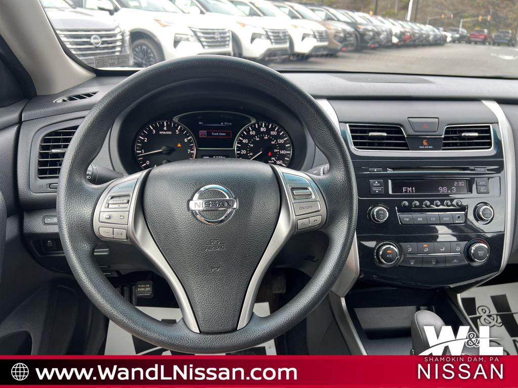 used 2015 Nissan Altima car
