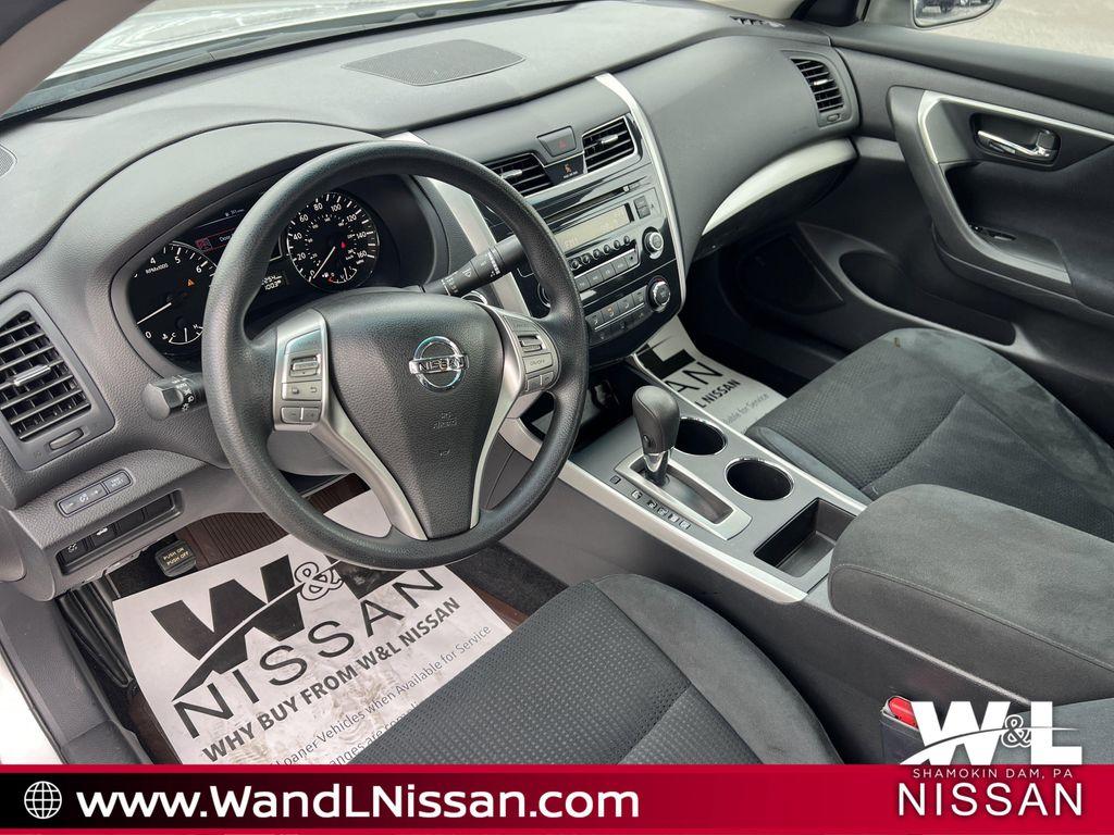 used 2015 Nissan Altima car