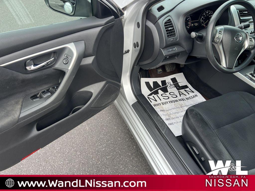 used 2015 Nissan Altima car