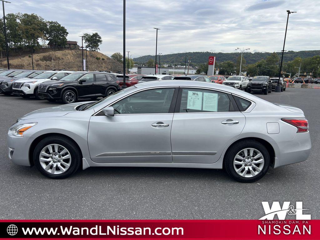 used 2015 Nissan Altima car