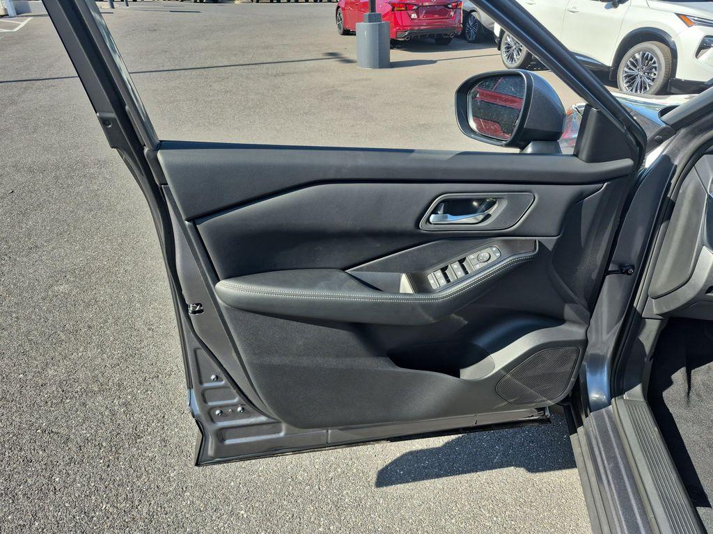 new 2026 Nissan Rogue car, priced at $32,283