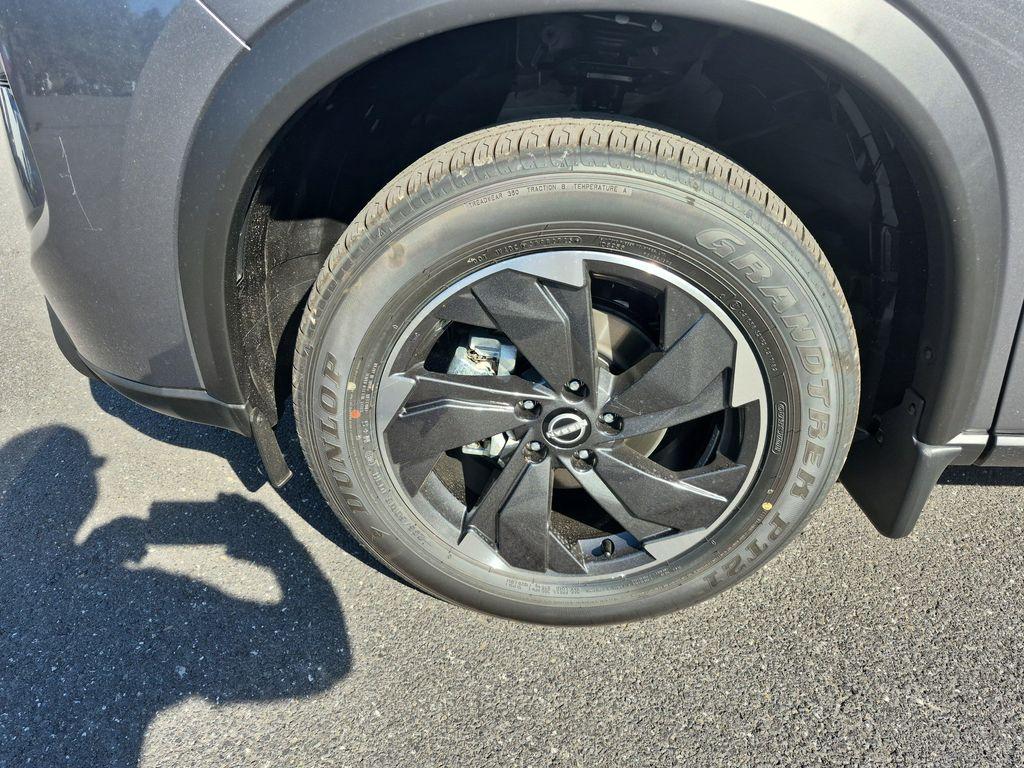 new 2026 Nissan Rogue car, priced at $32,283