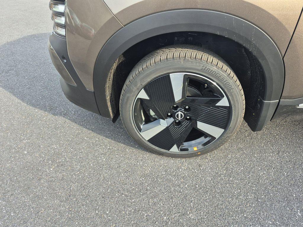 new 2026 Nissan Kicks car, priced at $30,589