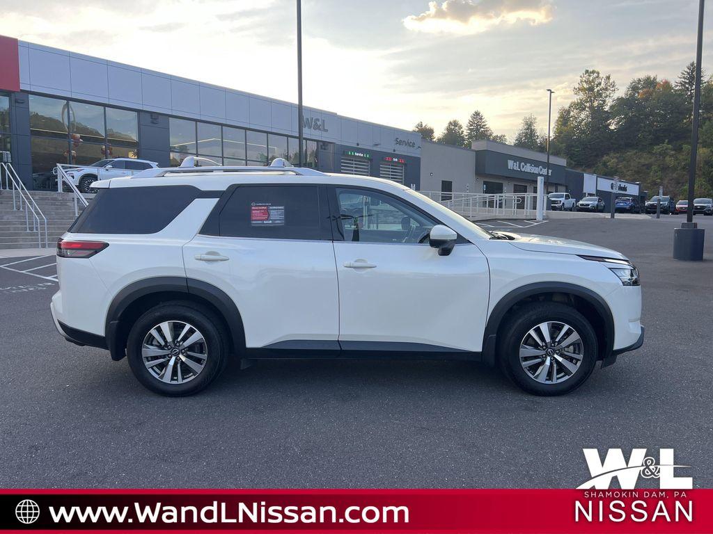 used 2023 Nissan Pathfinder car, priced at $35,726