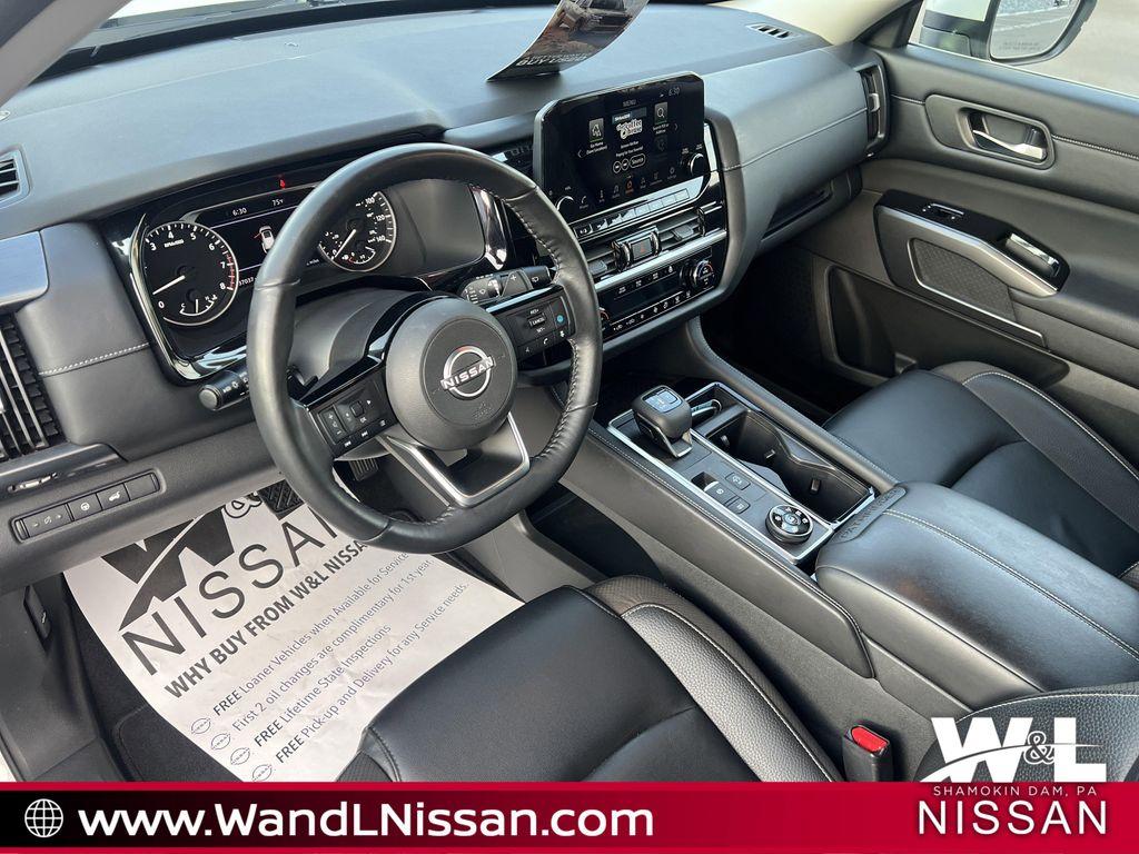 used 2023 Nissan Pathfinder car, priced at $35,726
