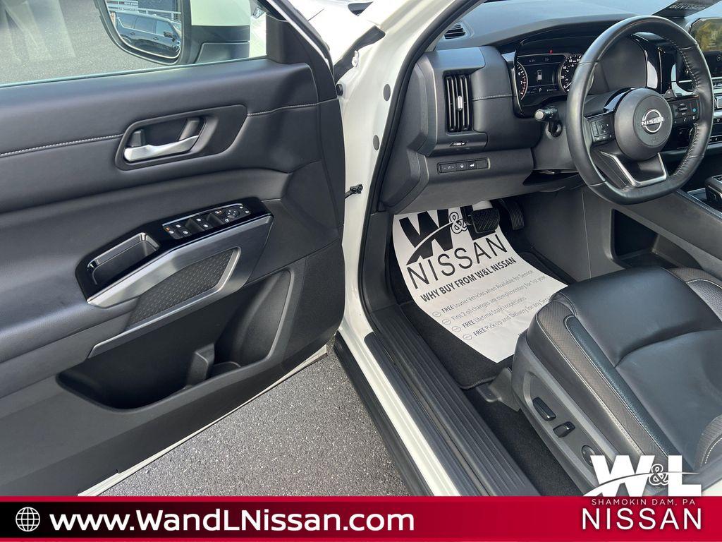 used 2023 Nissan Pathfinder car, priced at $35,726