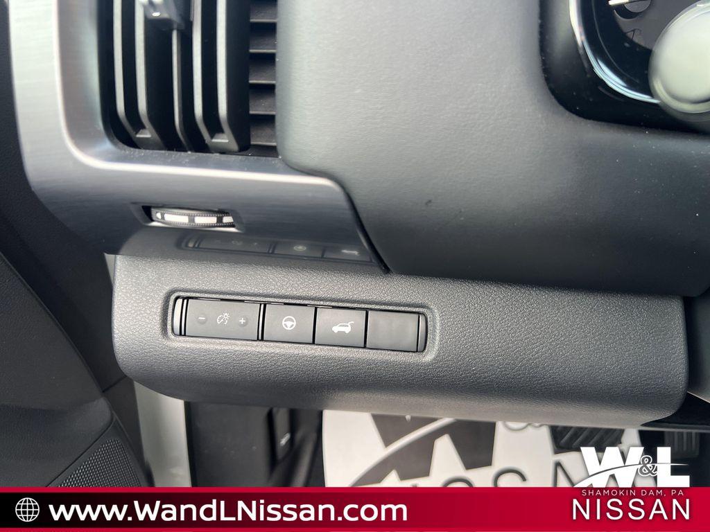 used 2023 Nissan Pathfinder car, priced at $35,726