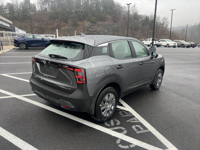 new 2025 Nissan Kicks car, priced at $25,032