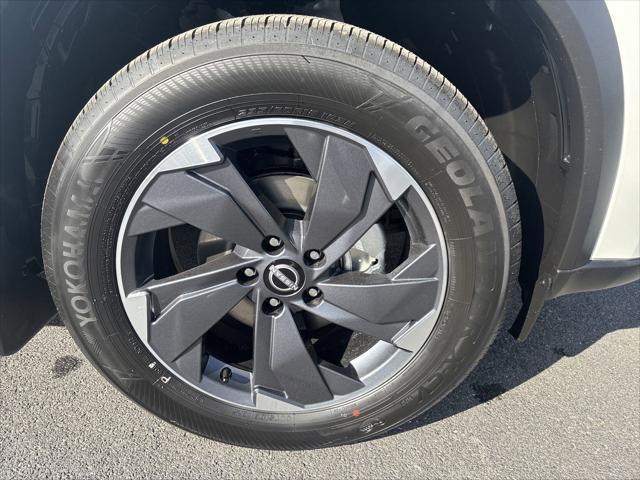 new 2025 Nissan Rogue car, priced at $35,867