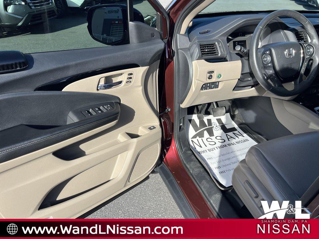 used 2017 Honda Ridgeline car, priced at $28,382