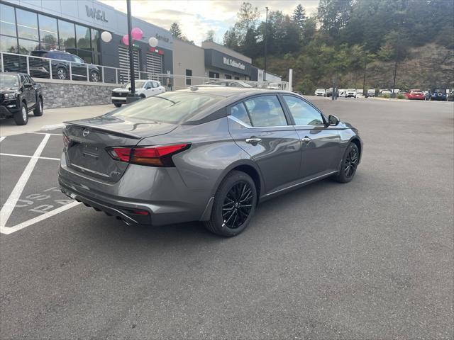 new 2025 Nissan Altima car, priced at $30,686