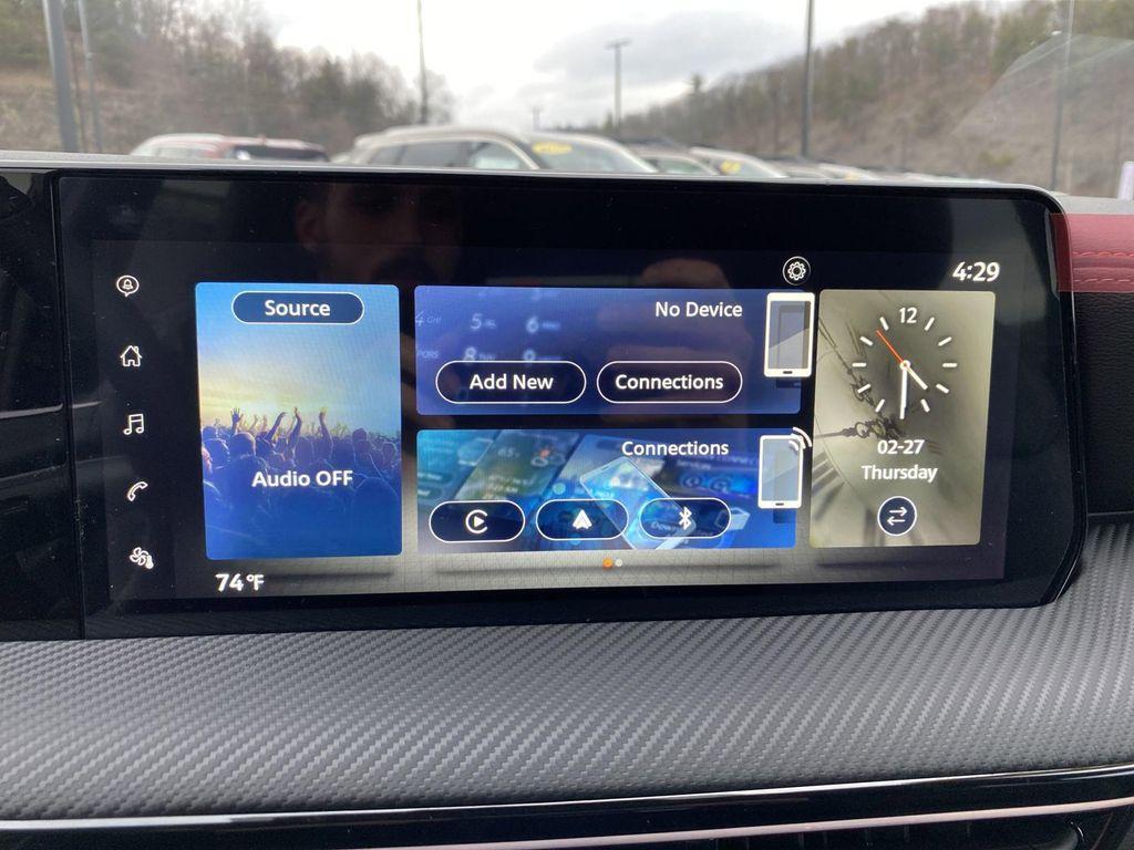 new 2025 Nissan Kicks car, priced at $29,147