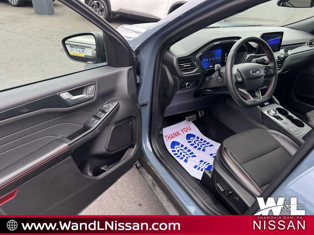 used 2024 Ford Escape car, priced at $25,257