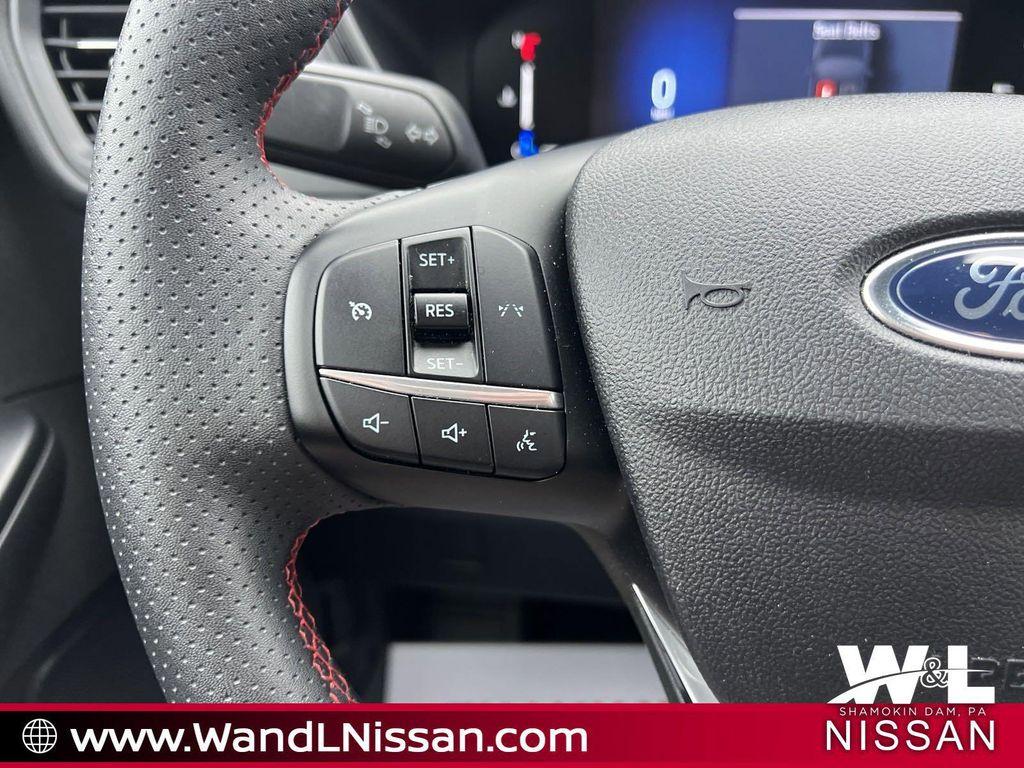 used 2024 Ford Escape car, priced at $25,257