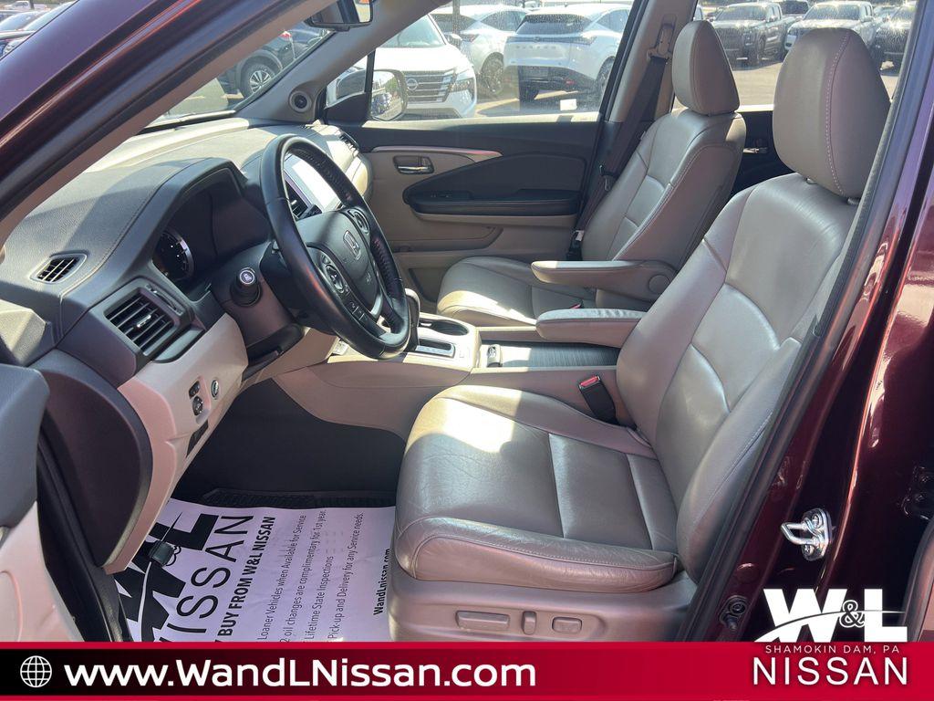 used 2016 Honda Pilot car, priced at $19,376