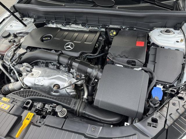 used 2023 Mercedes-Benz GLB 250 car, priced at $37,995