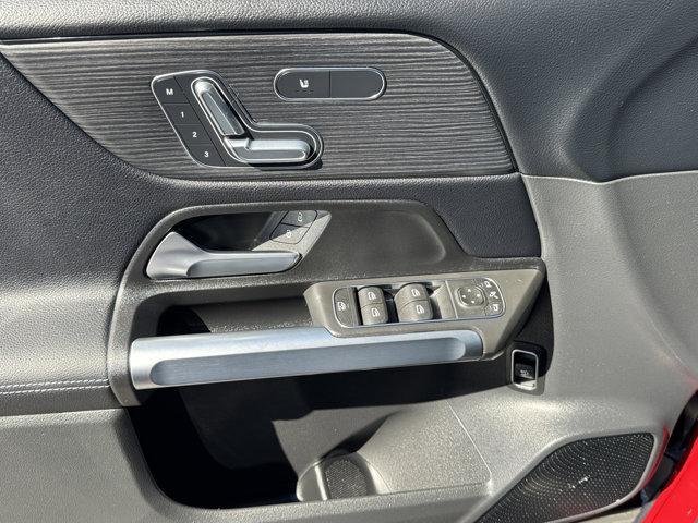 new 2026 Mercedes-Benz GLB 250 car, priced at $51,385