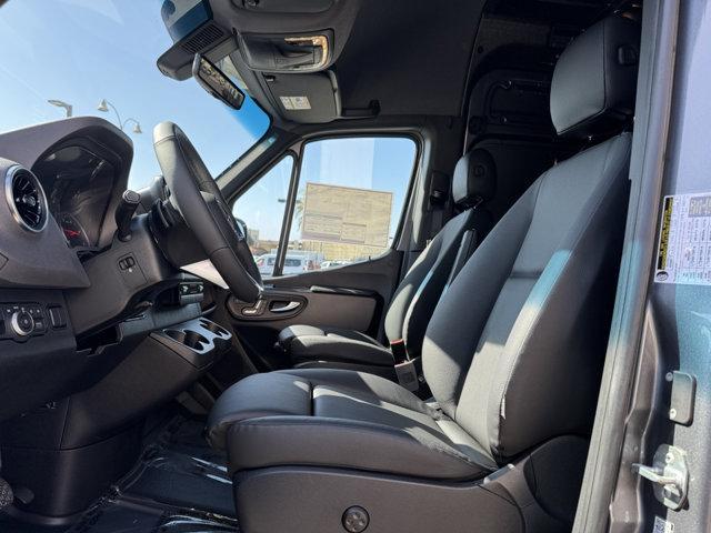 new 2025 Mercedes-Benz Sprinter 2500 car, priced at $86,065