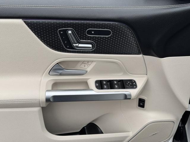 new 2025 Mercedes-Benz GLB 250 car, priced at $50,580