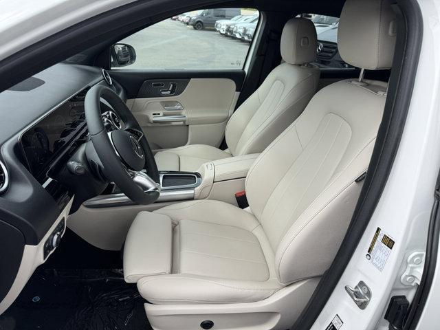new 2026 Mercedes-Benz GLA 250 car, priced at $45,385