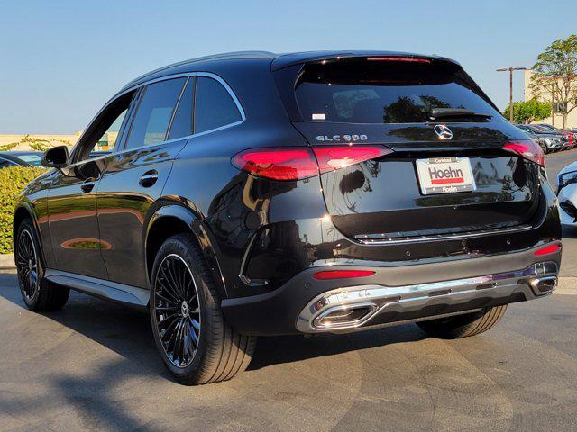 new 2025 Mercedes-Benz GLC 300 car, priced at $58,985