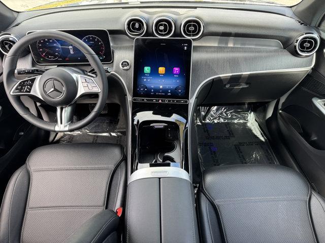 new 2025 Mercedes-Benz GLC 300 car, priced at $54,775