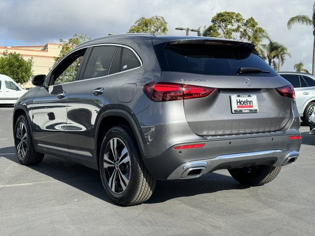 new 2025 Mercedes-Benz GLA 250 car, priced at $48,690