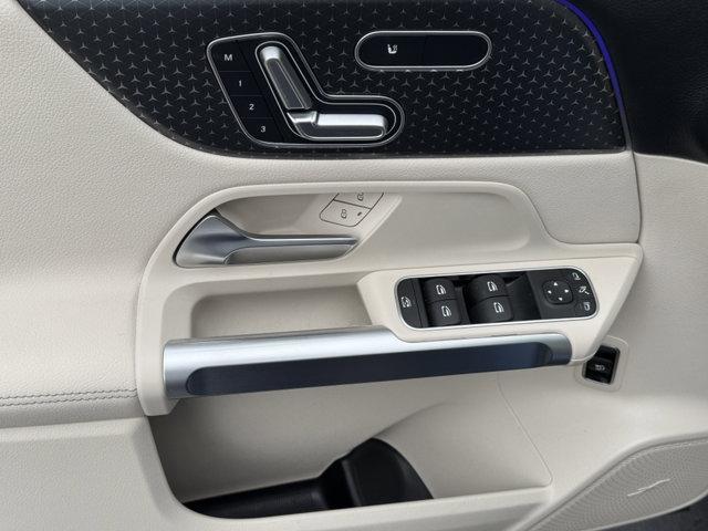 used 2025 Mercedes-Benz GLB 250 car, priced at $39,995
