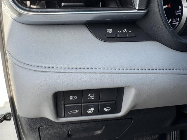 used 2020 Toyota Highlander car, priced at $29,990