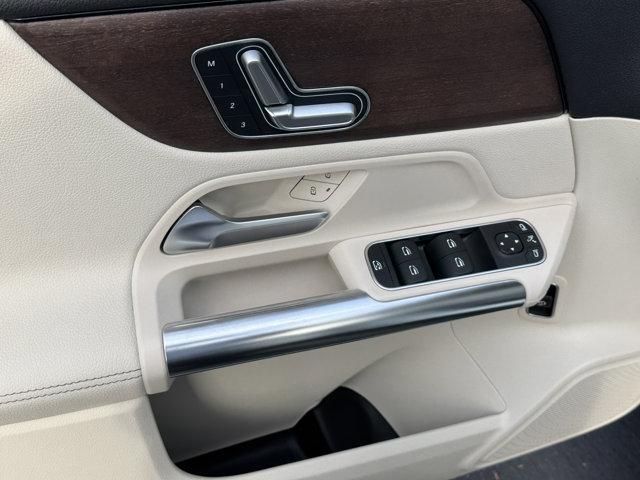 used 2023 Mercedes-Benz GLA 250 car, priced at $30,995