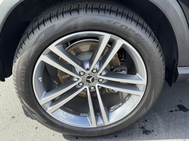 used 2020 Mercedes-Benz GLE 450 car, priced at $41,888