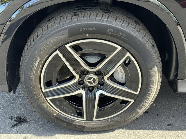 new 2026 Mercedes-Benz GLC 300 car, priced at $56,685