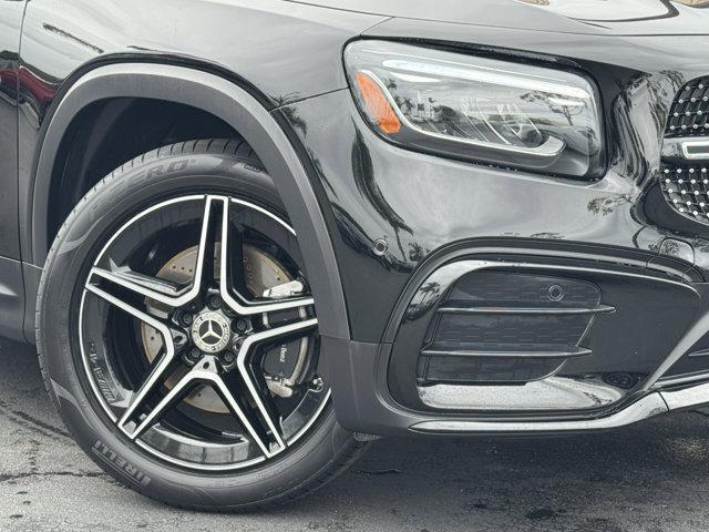 used 2024 Mercedes-Benz GLB 250 car, priced at $33,995