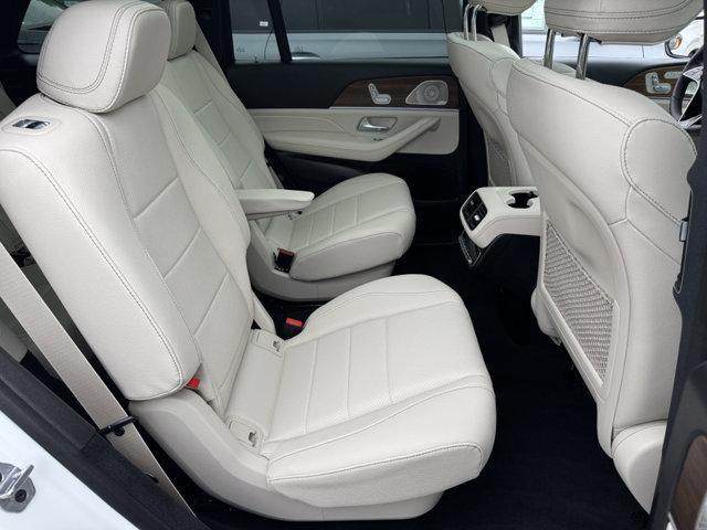 new 2025 Mercedes-Benz GLS 450 car, priced at $91,775