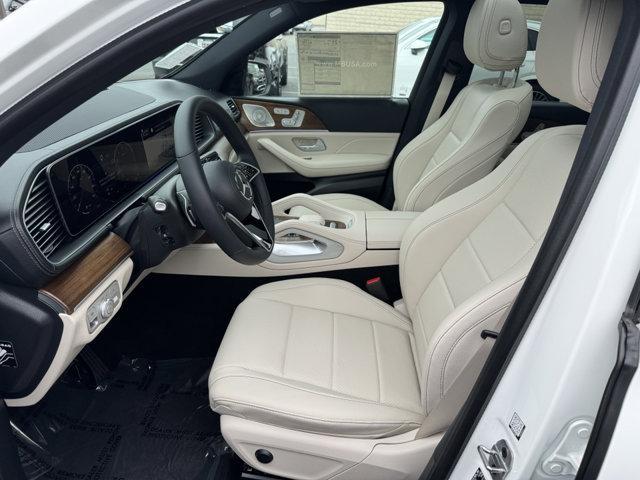 new 2025 Mercedes-Benz GLS 450 car, priced at $91,775