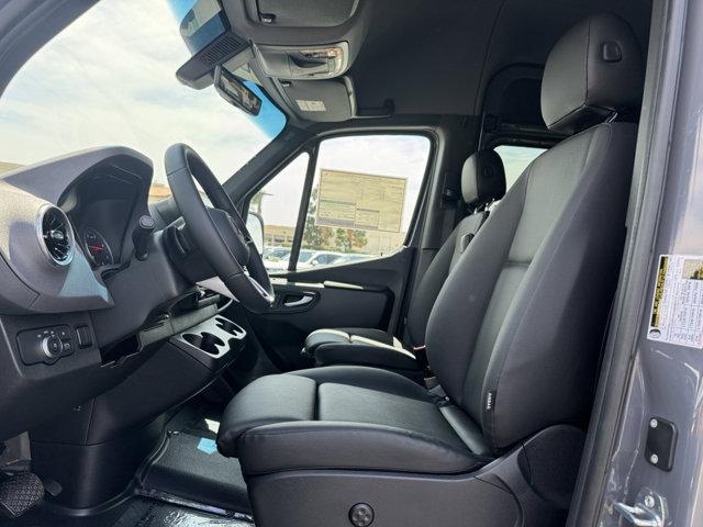 new 2025 Mercedes-Benz Sprinter 2500 car, priced at $77,977