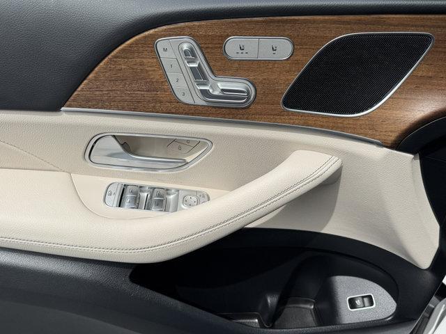 new 2025 Mercedes-Benz GLE 350 car, priced at $65,415