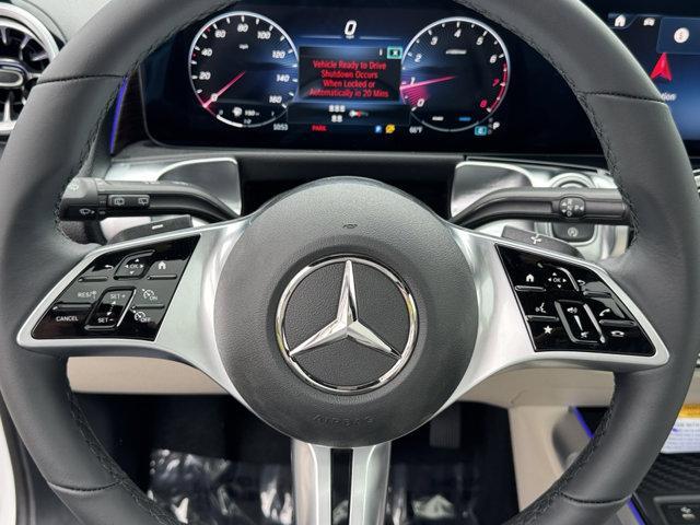 new 2025 Mercedes-Benz GLB 250 car, priced at $52,095